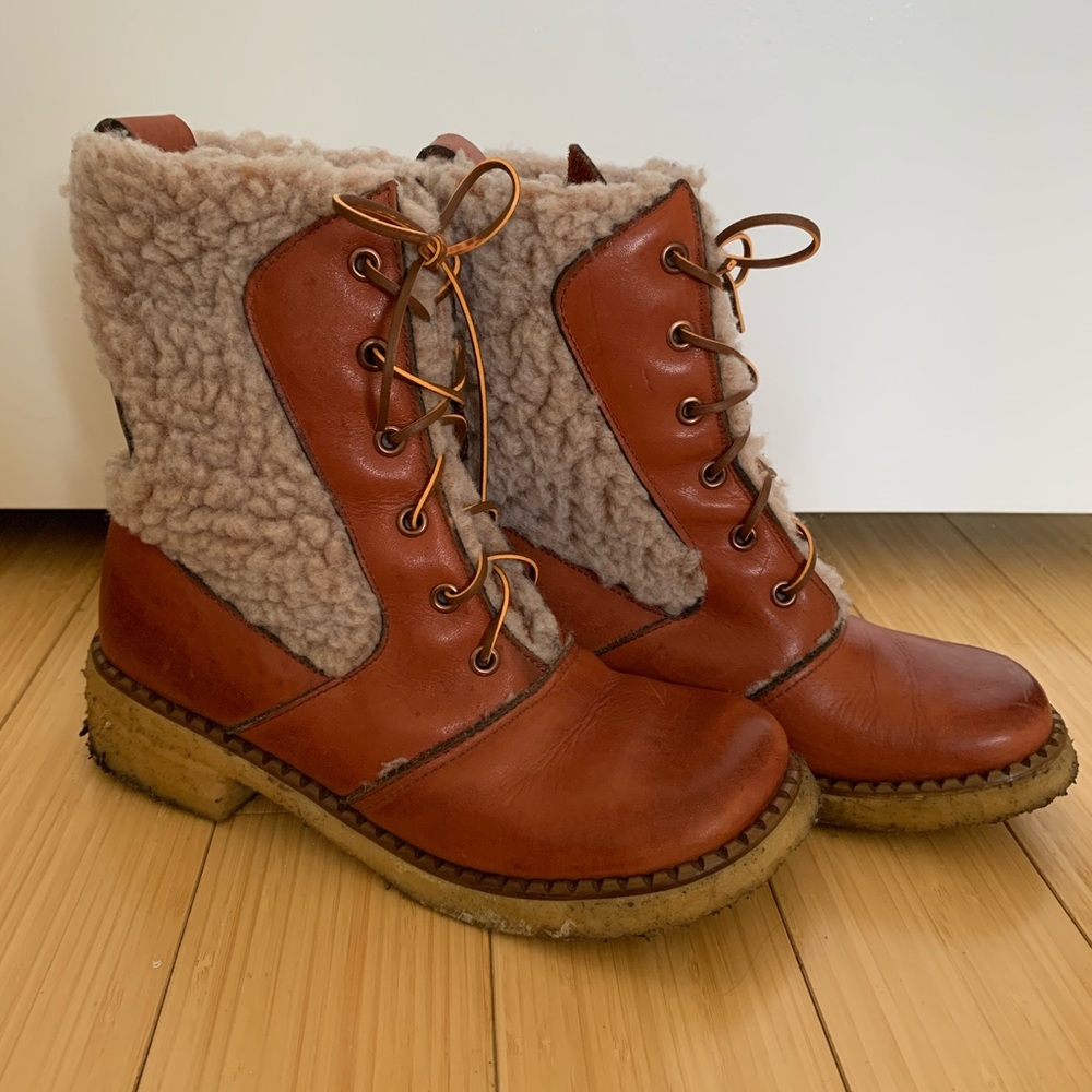 Vintage Winter Boots- Leather & Sherpa